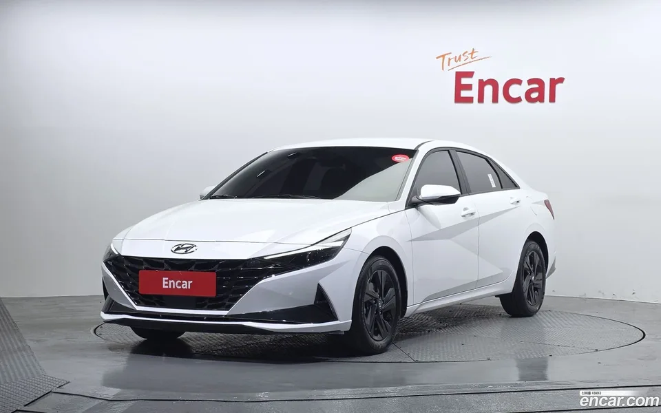 Hyundai Avante 1.6 2023 — фото 1, купить с доставкой в Москву