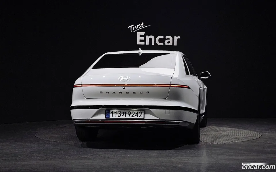 Hyundai Grandeur 2.5 2WD 2024 — миниатюра 4