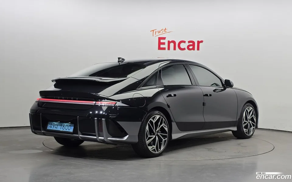 Hyundai Ioniq 6 AWD 2023 — миниатюра 2