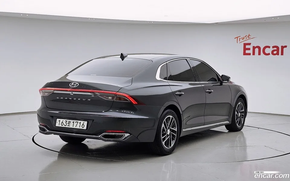 Hyundai Grandeur IG 2.5 2022 — миниатюра 2