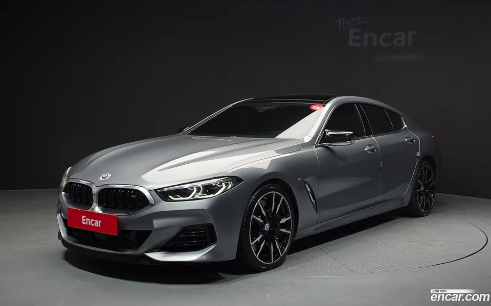 BMW 8 Series M850i xDrive 2023 — фото 1, купить с доставкой в Москву
