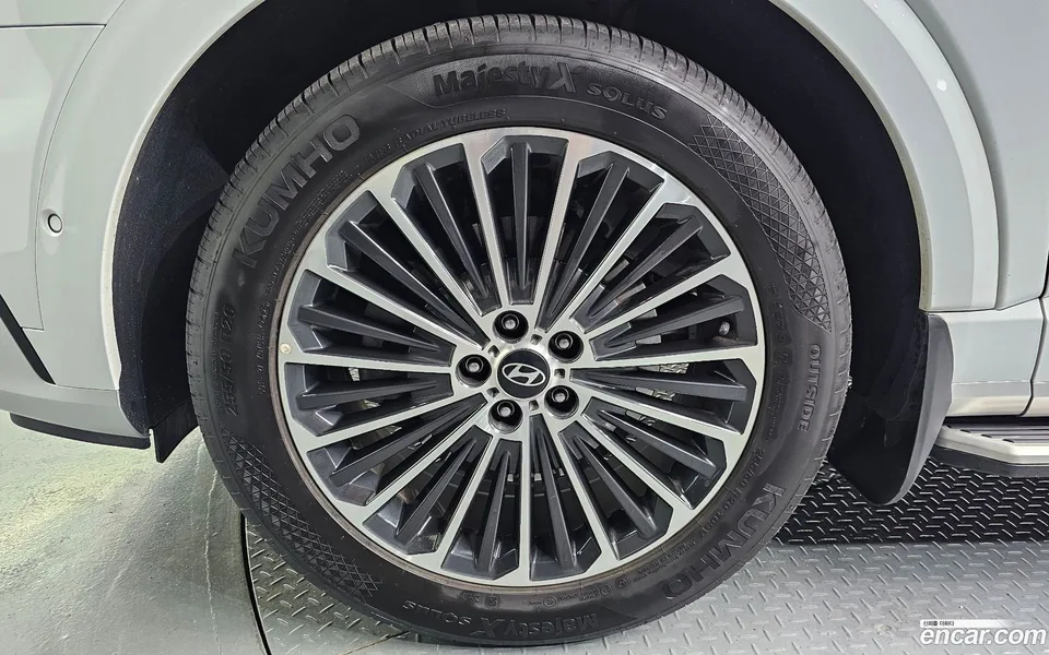 Hyundai Palisade 2.5T 2WD 7 2025 — миниатюра 5
