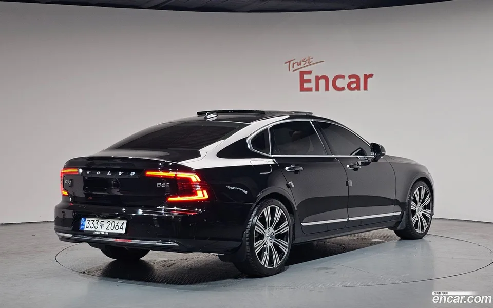 Volvo S90 B6 AWD 2023 — миниатюра 2