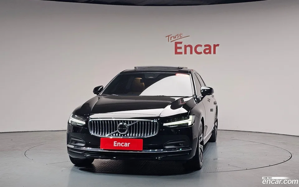 Volvo S90 B6 AWD 2023 — миниатюра 3