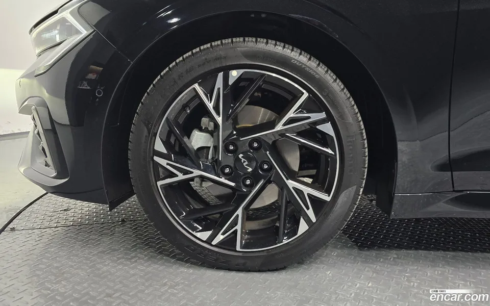 Kia K5 Hybrid 2024 — миниатюра 5
