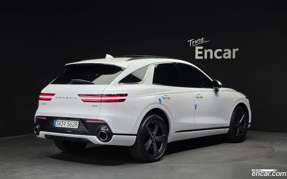 Genesis GV70 2.5T AWD 2022 — миниатюра 2