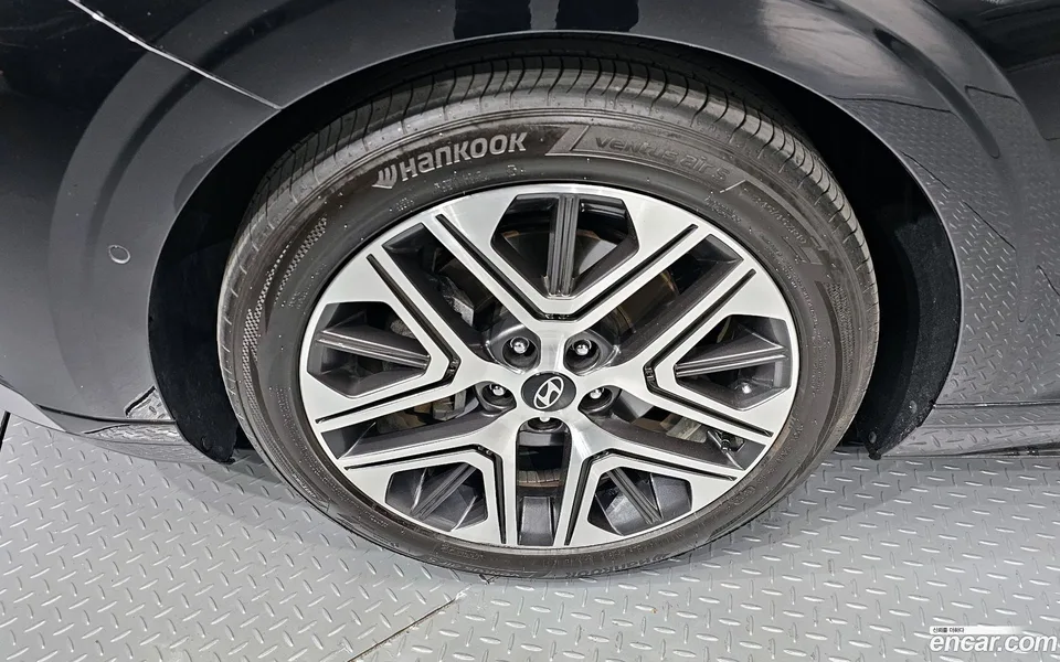 Hyundai Grandeur 2.5 2WD 2023 — миниатюра 5