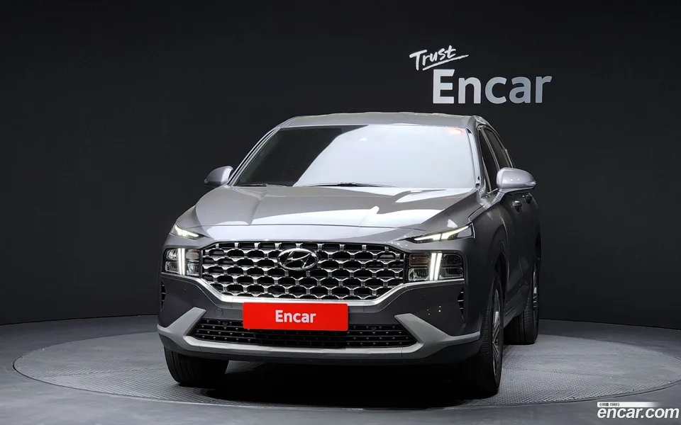 Hyundai SantaFe 2.2 2WD 2023 — миниатюра 3
