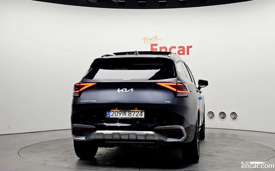 Kia Sportage Hybrid 2WD 2022 — миниатюра 4