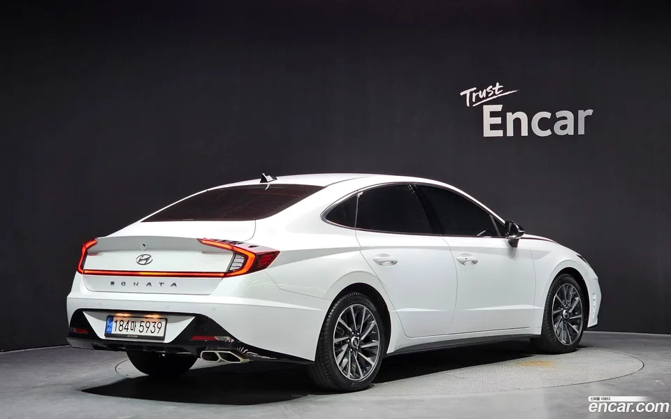 Hyundai Sonata 1.6 2022 — миниатюра 2