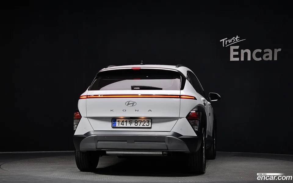 Hyundai Kona 1.6 2WD 2024 — миниатюра 4