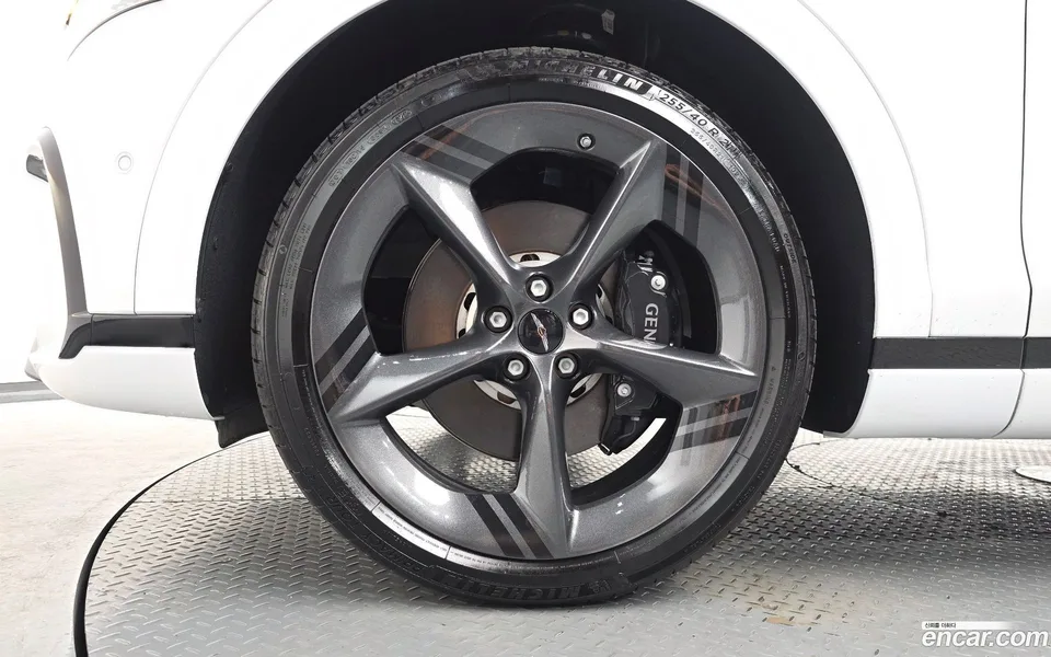 Genesis GV70 2.5T AWD 2024 — миниатюра 5