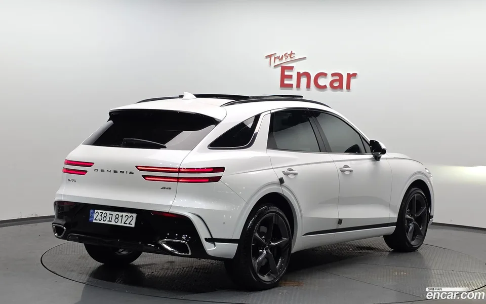Genesis GV70 2.5T AWD 2024 — миниатюра 2