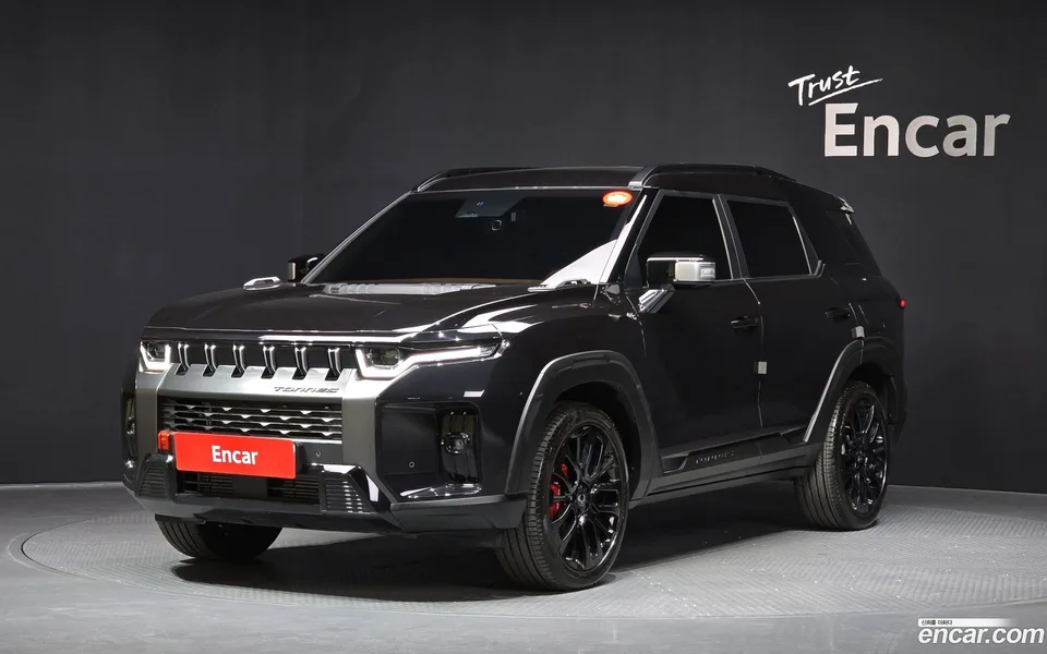 KG Mobility Torres 1.5 2WD 2023 — фото 1, купить с доставкой в Москву