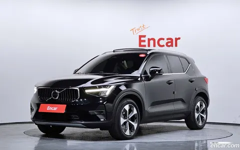 Volvo XC40 2023 купить в Москве