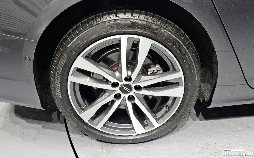 Audi A6 45 TFSI 2022 — миниатюра 5