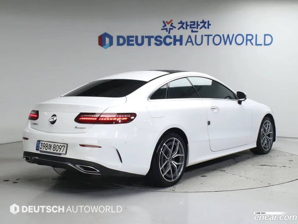 Mercedes-Benz E-Class E300d 4MATIC 2022 — миниатюра 2