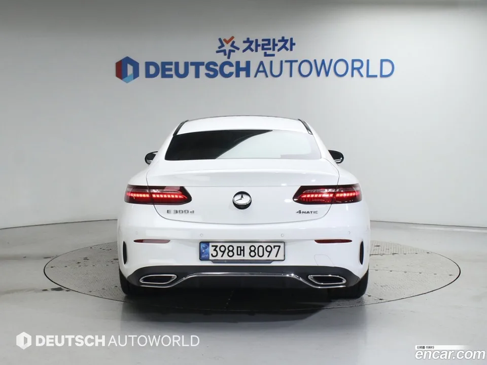 Mercedes-Benz E-Class E300d 4MATIC 2022 — миниатюра 4
