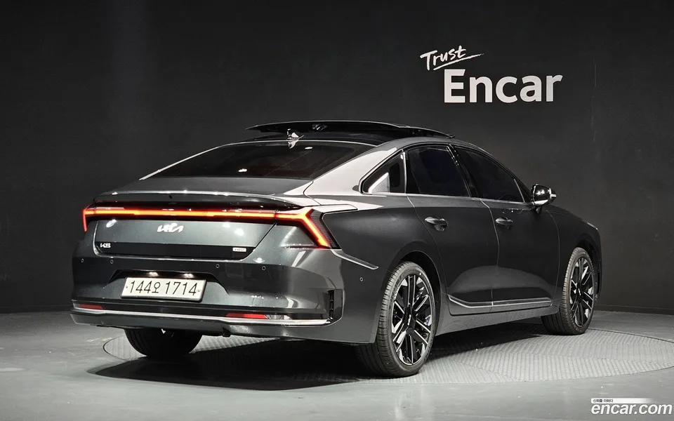 Kia K8 Hybrid 2024 — миниатюра 2