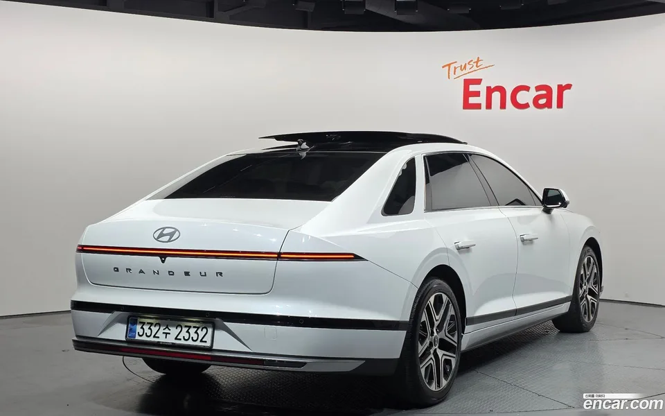 Hyundai Grandeur Hybrid 2024 — миниатюра 2