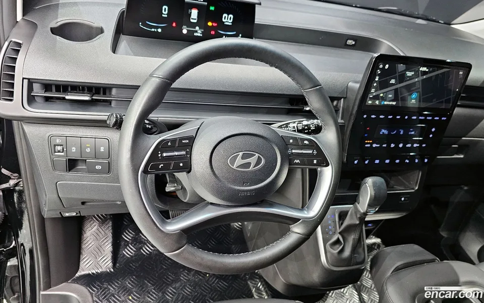Hyundai Staria 3 2025 — миниатюра 5