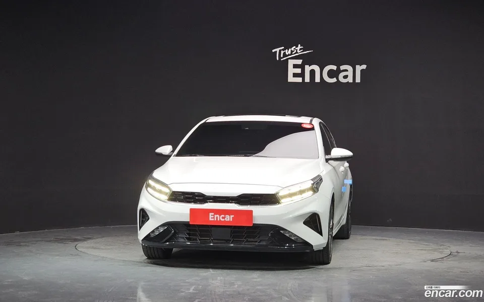 Kia K3 1.6 2023 — миниатюра 3