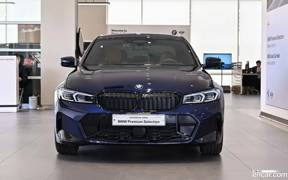 BMW 3 Series 320i M 2025 — миниатюра 2