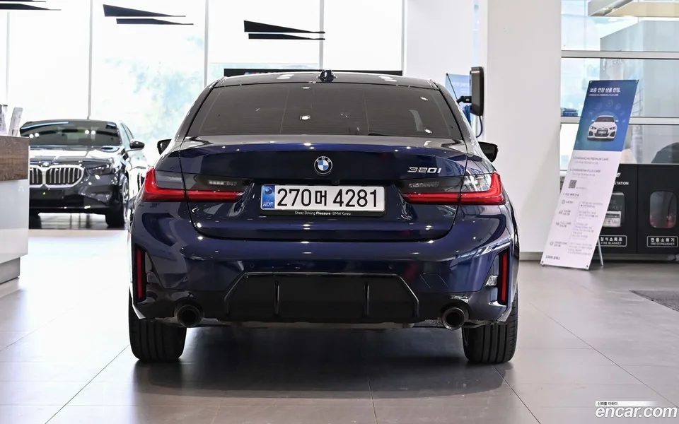 BMW 3 Series 320i M 2025 — миниатюра 3