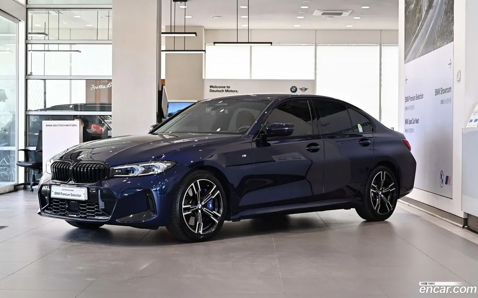 BMW 3 Series 320i M 2025 — фото 1, купить с доставкой в Москву