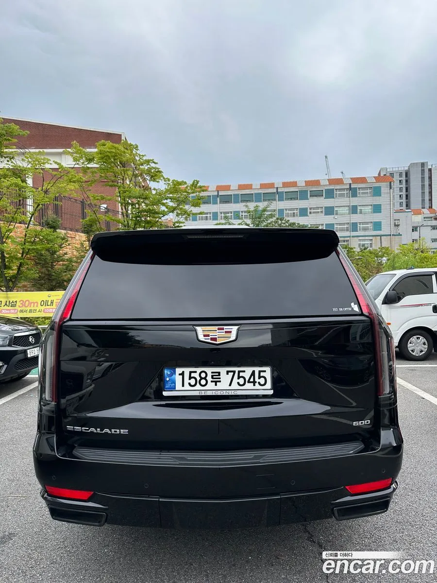 Cadillac Escalade 6.2 2022 — миниатюра 4