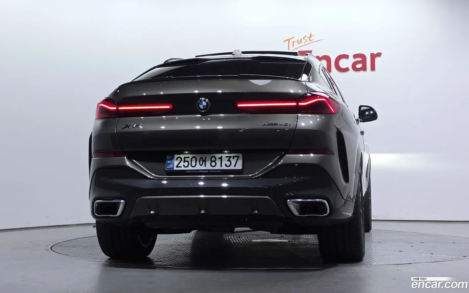BMW X6 xDrive40i M 2024 — миниатюра 4