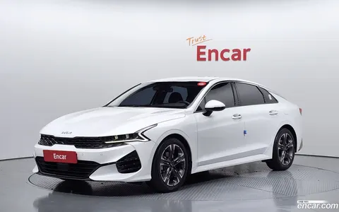 Kia K5 2023 купить в Москве