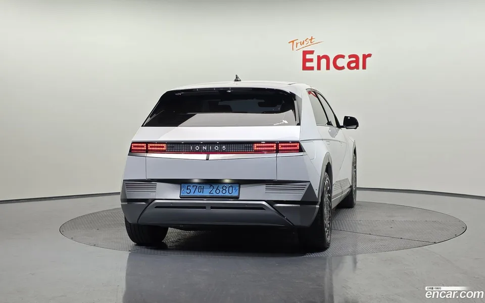 Hyundai Ioniq 5 2023 — миниатюра 4