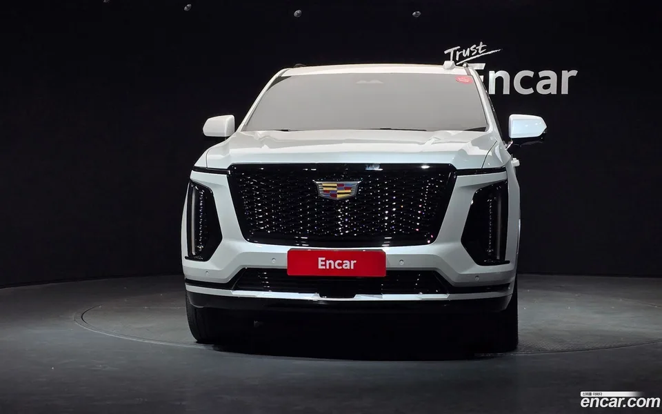 Cadillac Escalade 6.2 ESV 2025 — миниатюра 3