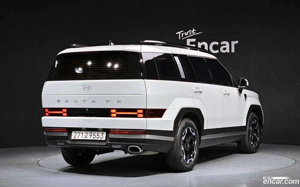 Hyundai SantaFe 2.5T 2WD 2024 — миниатюра 2