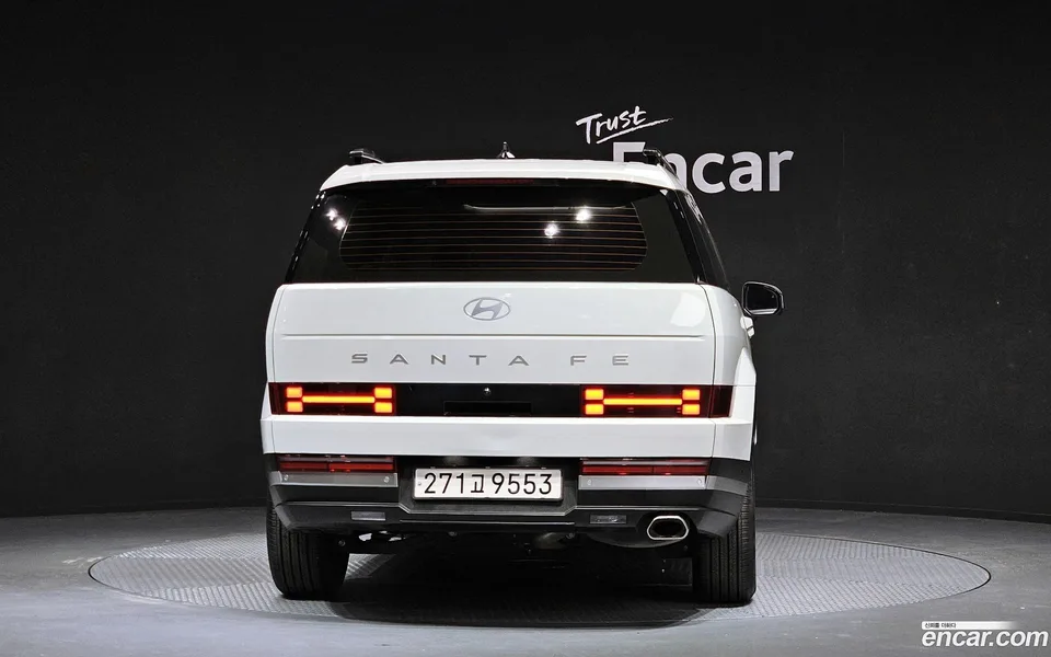 Hyundai SantaFe 2.5T 2WD 2024 — миниатюра 4