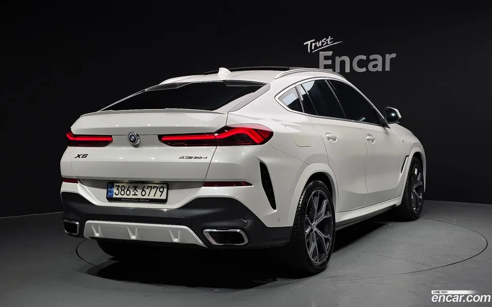 BMW X6 xDrive30d M 2022 — миниатюра 2
