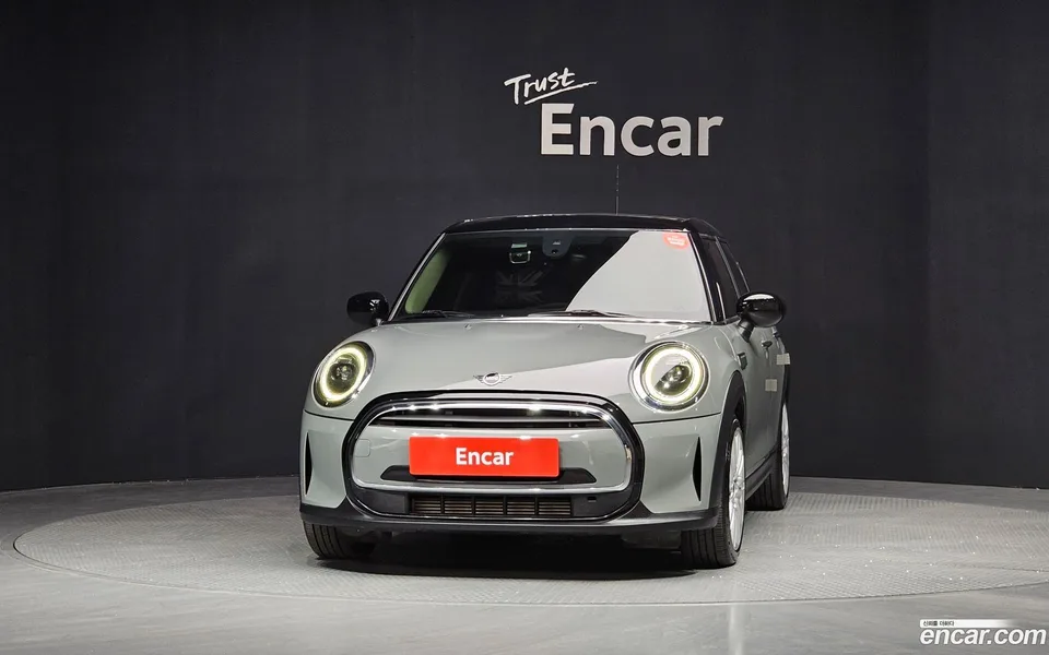 MINI Cooper 5 2022 — миниатюра 3