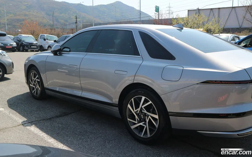Hyundai Grandeur 3.5 LPG 2WD 2023 — миниатюра 2