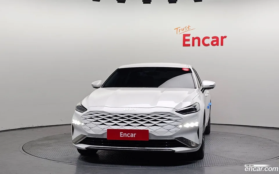 Kia K8 Hybrid 2022 — миниатюра 3