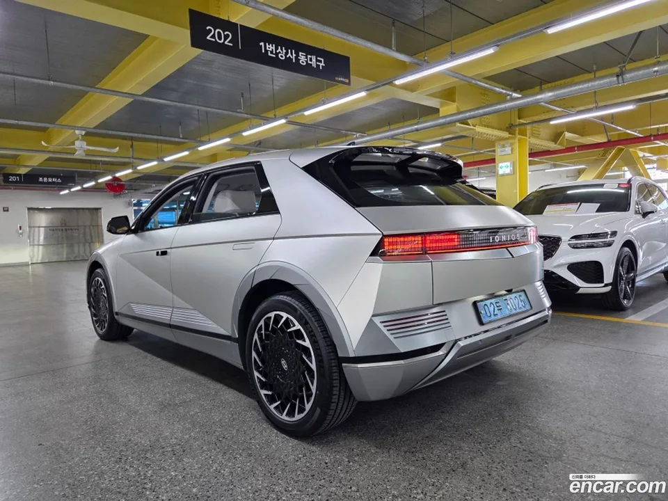 Hyundai Ioniq 5 AWD 2022 — миниатюра 2