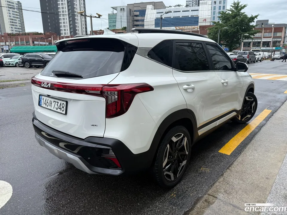Kia Seltos 1.6 4WD 2022 — миниатюра 3