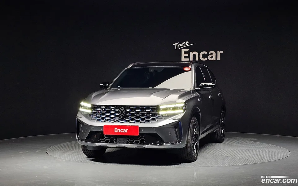 Renault Samsung Grand Koleos 1.5 E-TECH 2WD 2024 — миниатюра 3