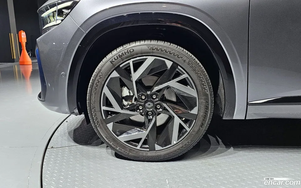 Renault Samsung Grand Koleos 1.5 E-TECH 2WD 2024 — миниатюра 5