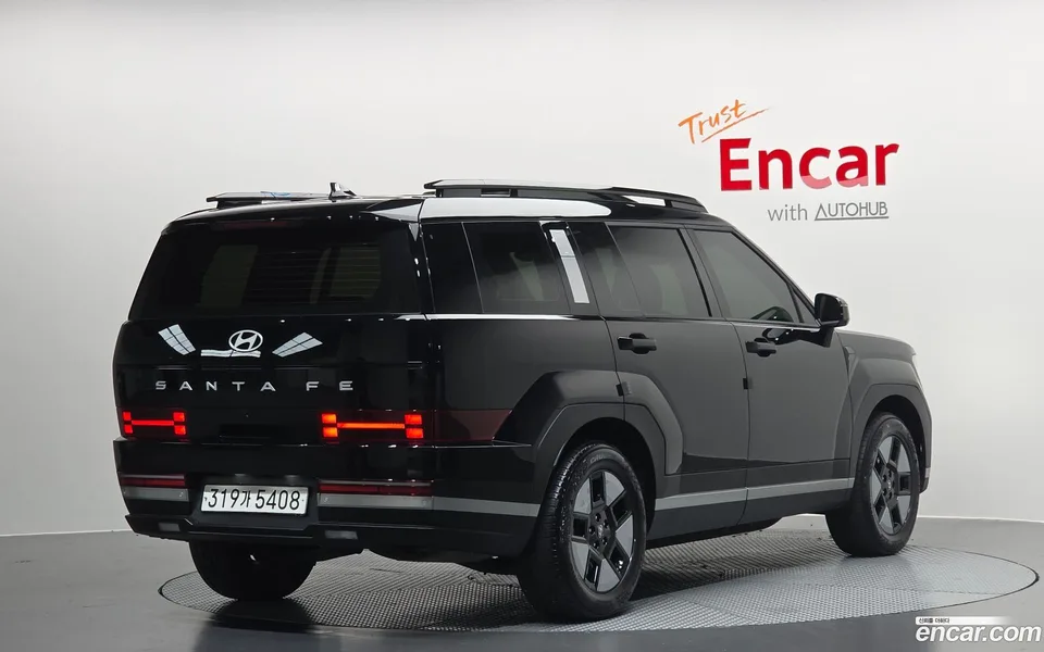 Hyundai Santa Fe HEV 1.6 2WD 2024 — миниатюра 2