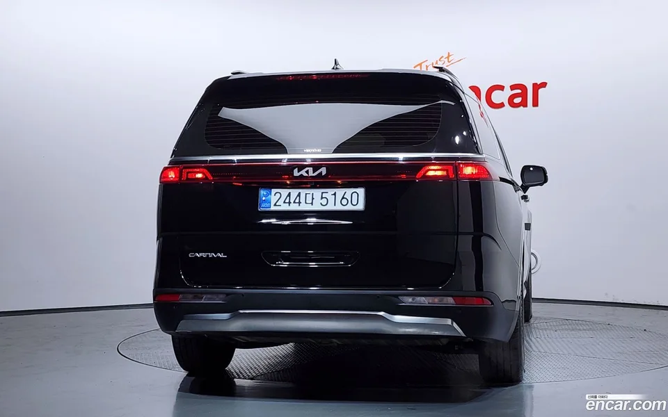 Kia Carnival 9 2023 — миниатюра 4