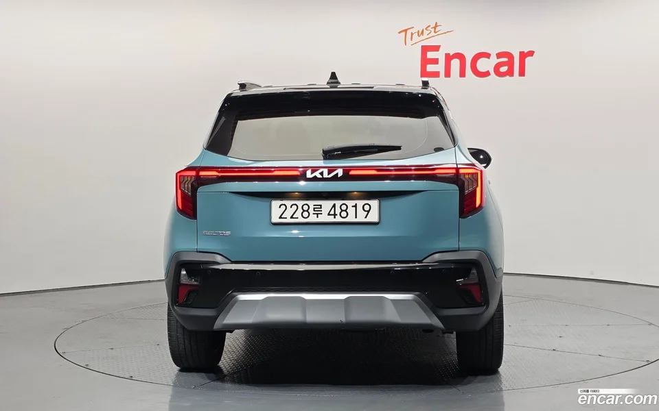 Kia Seltos 1.6 2WD 2024 — миниатюра 4