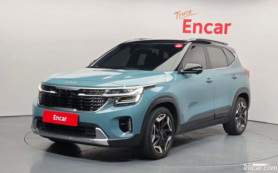 Kia Seltos 1.6 2WD 2024 — фото 1, купить с доставкой в Москву