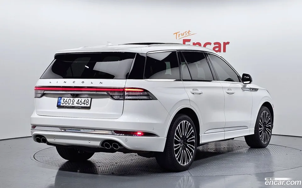 Lincoln Aviator 3.0 AWD 2023 — миниатюра 2