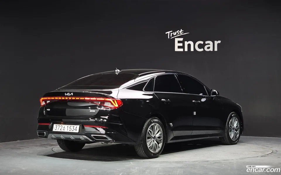 Kia K5 Hybrid 2022 — миниатюра 2